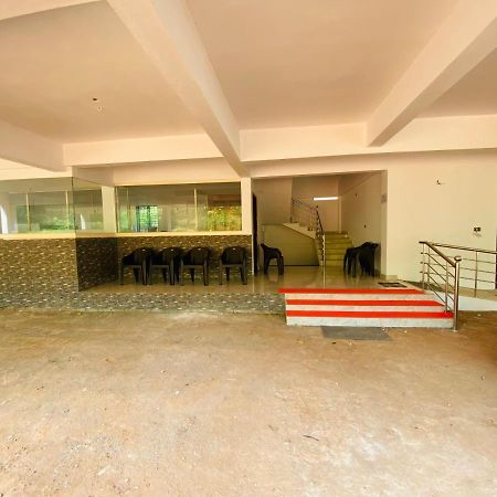 Erumely Central Homes Mundakayam ภายนอก รูปภาพ